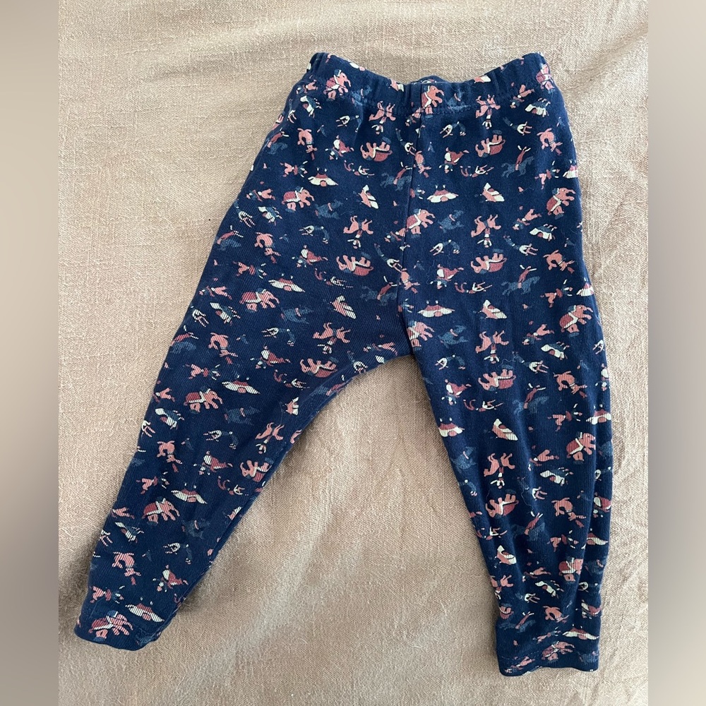 Misha and puff leggings. 0-6 months.